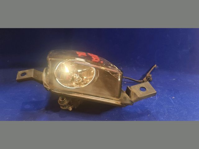 bontott BMW 3 E91 Bal Ködfényszóró