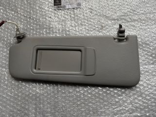 bontott BMW 3 E91 Bal Napellenző