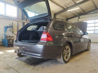 bontott BMW 3 E91 Bal Tetősín