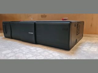 bontott BMW 3 E91 CD / DVD Tár