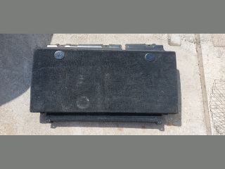 bontott BMW 3 E91 Csomagtér Kárpit