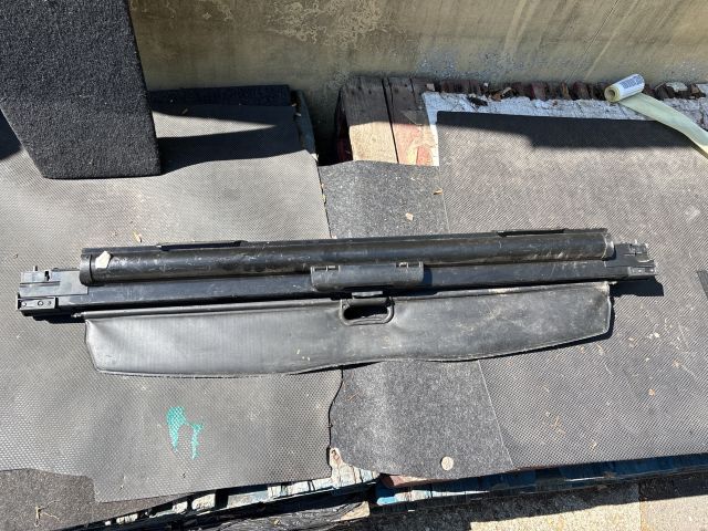 bontott BMW 3 E91 Csomagtér Roló