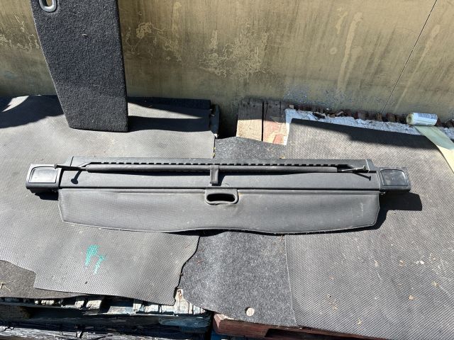 bontott BMW 3 E91 Csomagtér Roló