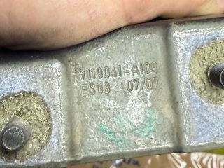 bontott BMW 3 E91 Csomagtérajtó Bal Zsanér