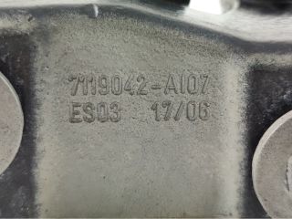 bontott BMW 3 E91 Csomagtérajtó Jobb Zsanér