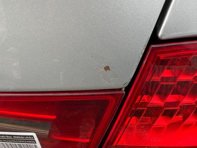 bontott BMW 3 E91 Csomagtérajtó (Üres lemez)
