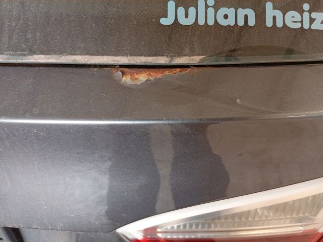 bontott BMW 3 E91 Csomagtérajtó (Üres lemez)