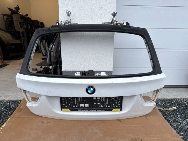 bontott BMW 3 E91 Csomagtérajtó (Üres lemez)