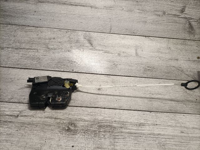 bontott BMW 3 E91 Csomagtérajtó Zárszerkezet