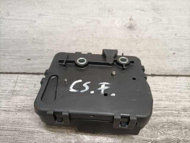 bontott BMW 3 E91 Csomagtérajtó Zárszerkezet