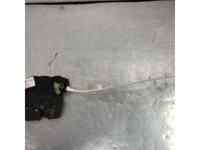 bontott BMW 3 E91 Csomagtérajtó Zárszerkezet