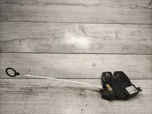 bontott BMW 3 E91 Csomagtérajtó Zárszerkezet