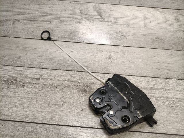 bontott BMW 3 E91 Csomagtérajtó Zárszerkezet