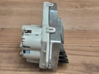 bontott BMW 3 E91 Előtét Ellenállás Fűtőmotor