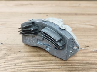 bontott BMW 3 E91 Előtét Ellenállás Fűtőmotor