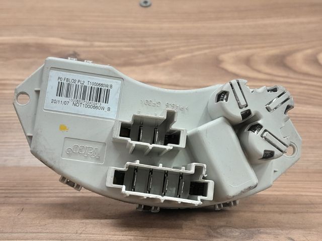 bontott BMW 3 E91 Előtét Ellenállás Fűtőmotor