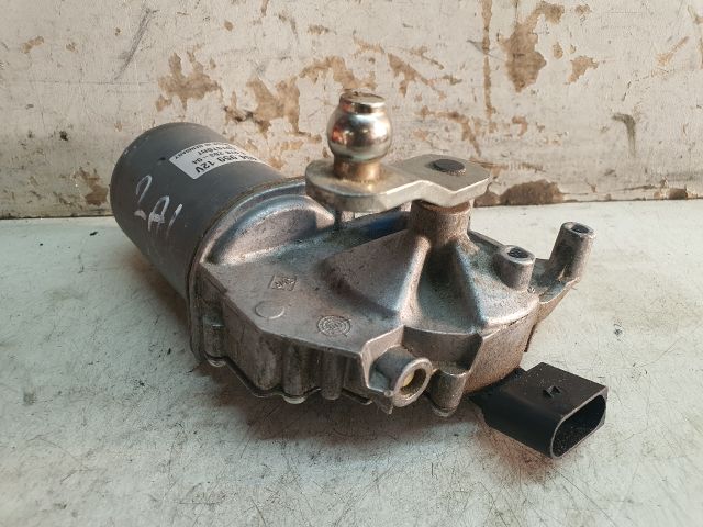 bontott BMW 3 E91 Első Ablaktörlő Motor