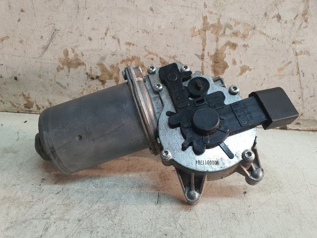 bontott BMW 3 E91 Első Ablaktörlő Motor