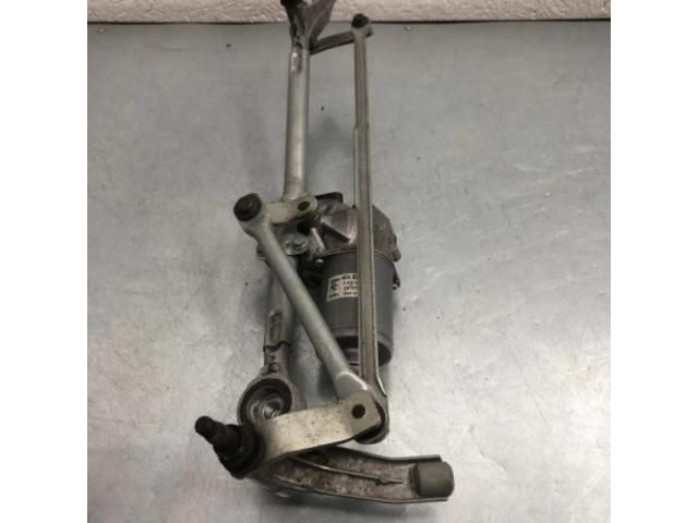 bontott BMW 3 E91 Első Ablaktörlő Szerkezet Motorral