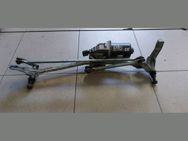 bontott BMW 3 E91 Első Ablaktörlő Szerkezet Motorral