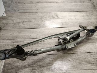 bontott BMW 3 E91 Első Ablaktörlő Szerkezet Motorral