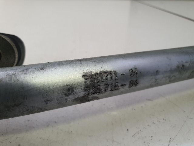 bontott BMW 3 E91 Első Ablaktörlő Szerkezet Motorral