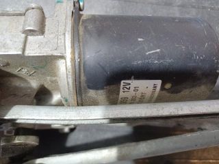 bontott BMW 3 E91 Első Ablaktörlő Szerkezet