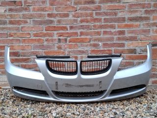bontott BMW 3 E91 Első Lökhárító (Részeivel)