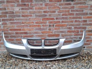 bontott BMW 3 E91 Első Lökhárító (Részeivel)