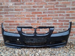 bontott BMW 3 E91 Első Lökhárító (Részeivel)