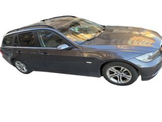 bontott BMW 3 E91 Fékfolyadék Tartály