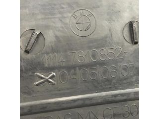 bontott BMW 3 E91 Felső Hűtőburkolat