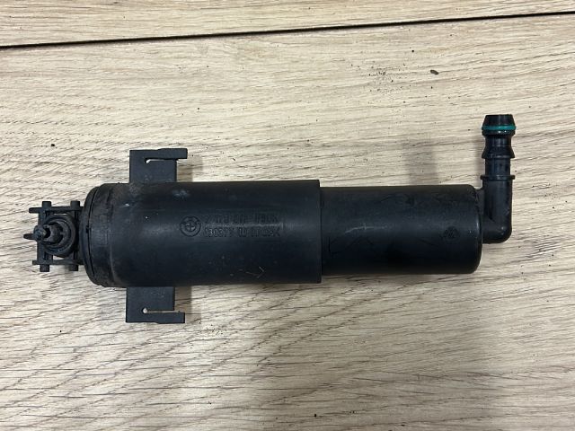 bontott BMW 3 E91 Fényszórómosó Fúvóka (Pozíciófüggetlen)