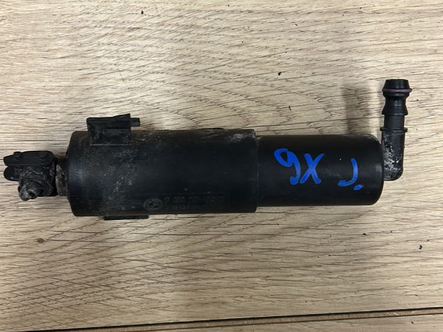 bontott BMW 3 E91 Fényszórómosó Fúvóka (Pozíciófüggetlen)