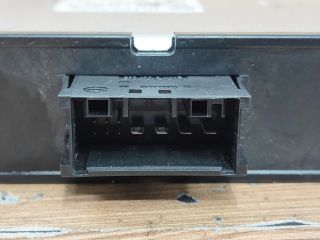 bontott BMW 3 E91 Feszültségszabályzó