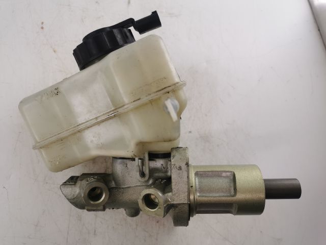 bontott BMW 3 E91 Főfékhenger