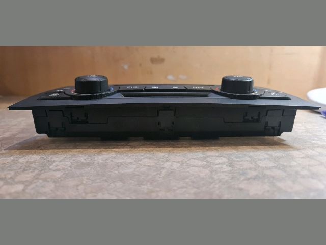 bontott BMW 3 E91 Fűtéskapcsoló (digit klímás)