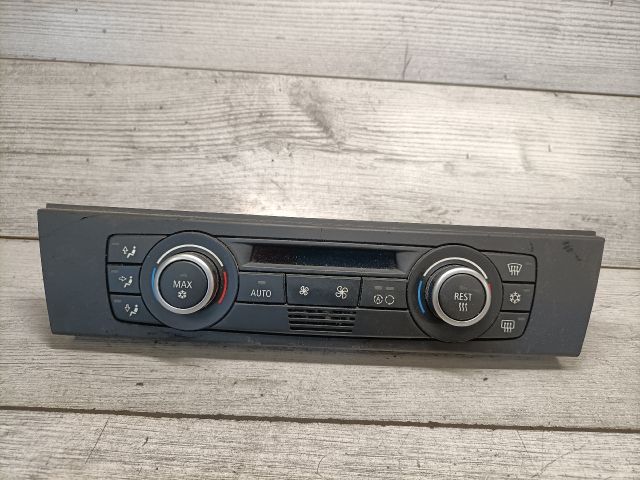 bontott BMW 3 E91 Fűtéskapcsoló (digit klímás)