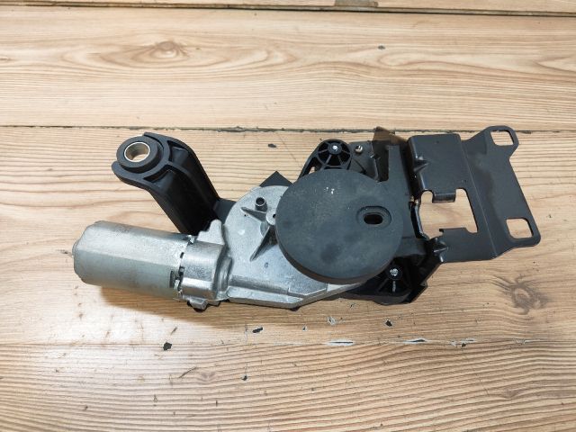 bontott BMW 3 E91 Hátsó Ablaktörlő Motor