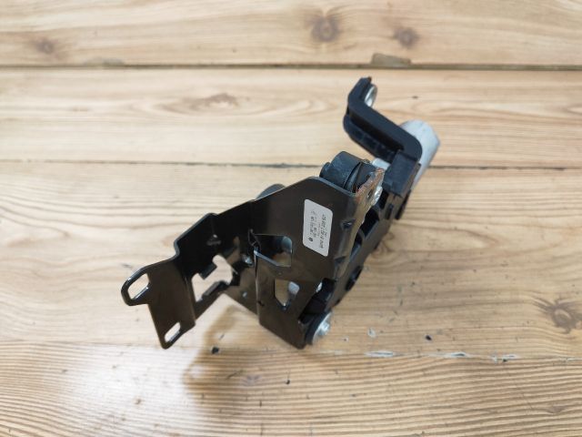 bontott BMW 3 E91 Hátsó Ablaktörlő Motor