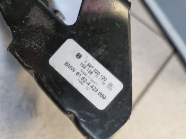 bontott BMW 3 E91 Hátsó Ablaktörlő Motor