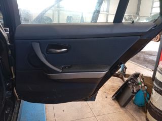 bontott BMW 3 E91 Hátsó Ablaktörlő Motor