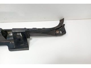 bontott BMW 3 E91 Hátsó középső Lökhárító Tartó (Műanyag)