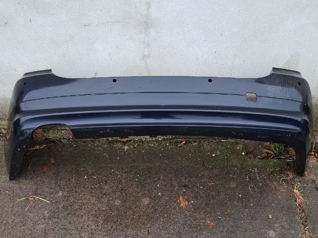 bontott BMW 3 E91 Hátsó Lökhárító (Üresen)