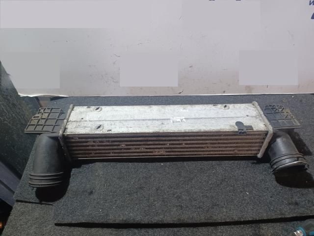 bontott BMW 3 E91 Intercooler