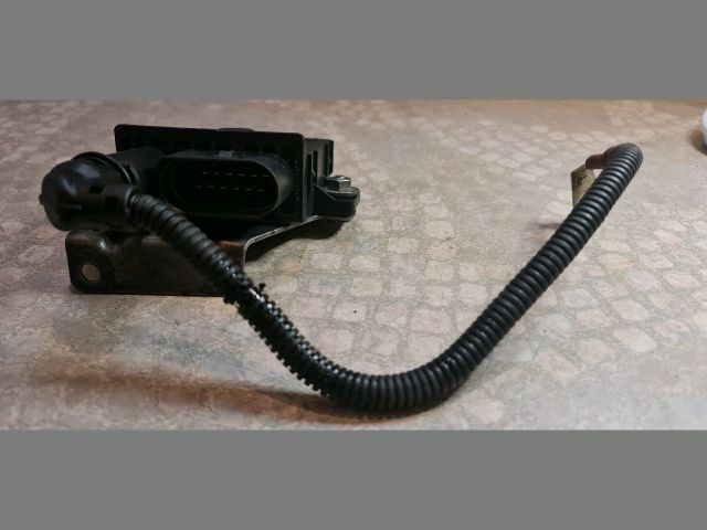 bontott BMW 3 E91 Izzító Relé