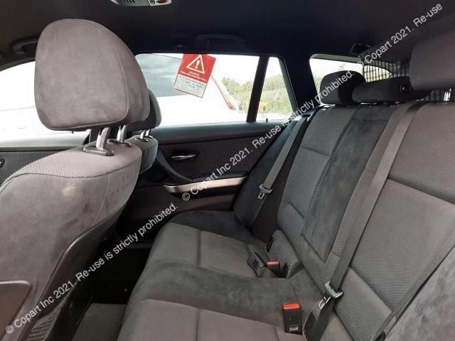 bontott BMW 3 E91 Jobb A Oszlop Burkolat