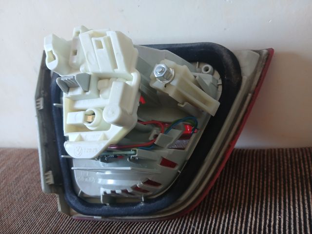 bontott BMW 3 E91 Jobb Belső Hátsó Lámpa