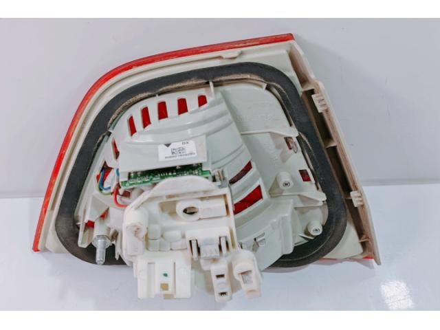 bontott BMW 3 E91 Jobb Belső Hátsó Lámpa