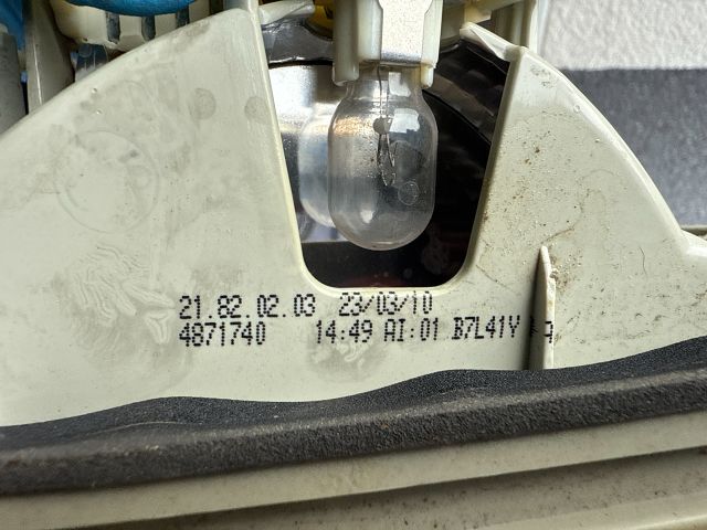 bontott BMW 3 E91 Jobb Belső Hátsó Lámpa